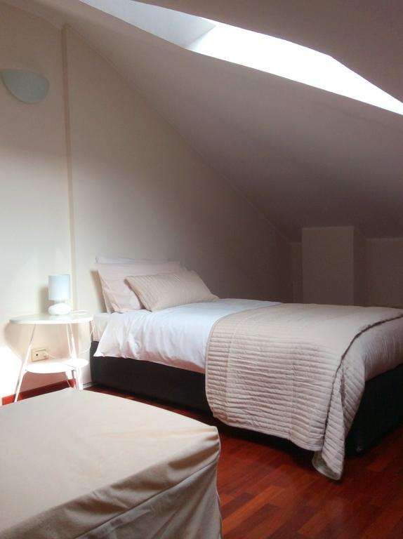 Apartment La Mansarda Alba  Habitación foto